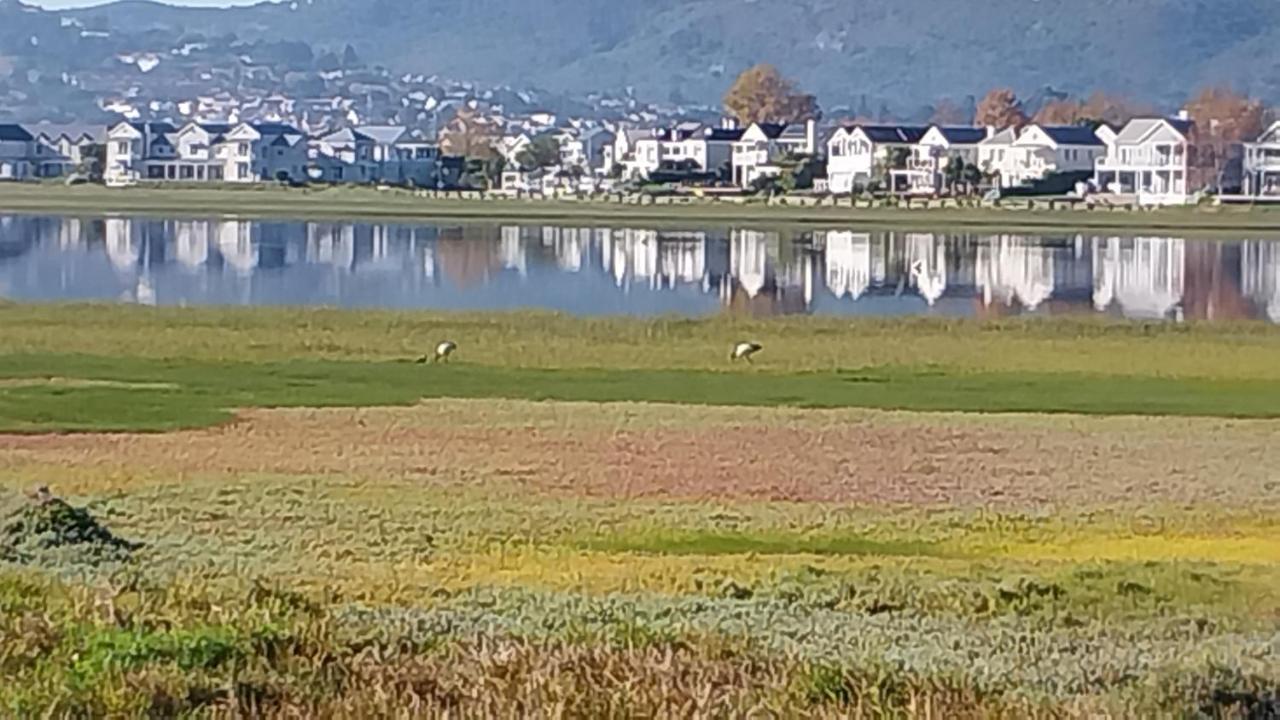 Knysna Private Estate Lagoon - Garden Apartments- Secure Estate Luaran gambar
